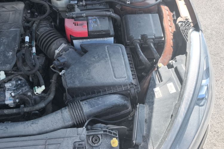 福特 福克斯 2021款 猎装版 EcoBoost 180 自动猎潮型局部细节9006