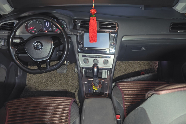 大众 高尔夫 2015款 1.6L 自动舒适型中控内饰12