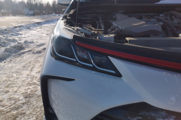 丰田 卡罗拉 2019款 1.2T S-CVT GL-i精英版车身外观8