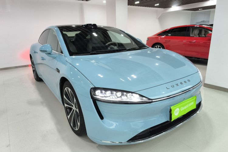 鸿蒙智行 智界S7 2024款 Ultra 四驱旗舰版车身外观3