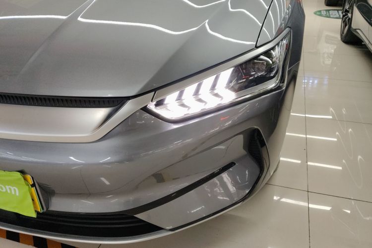 比亚迪 秦PLUS 2024款 荣耀版 EV 510KM领先型局部细节36