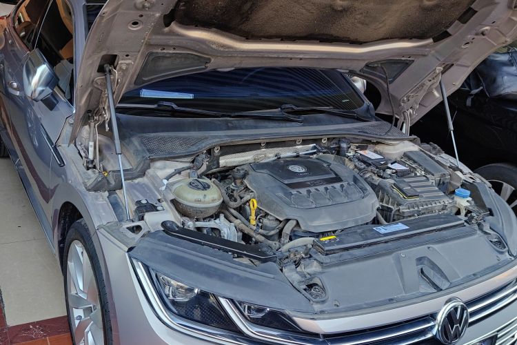 一汽-大众CC 2019款 330TSI 华颜版 国V机舱底盘24