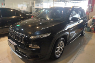 Jeep 自由光 2017款 2.4L 领先版