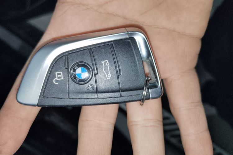 宝马X6 2015款 xDrive35i 领先型中控内饰11