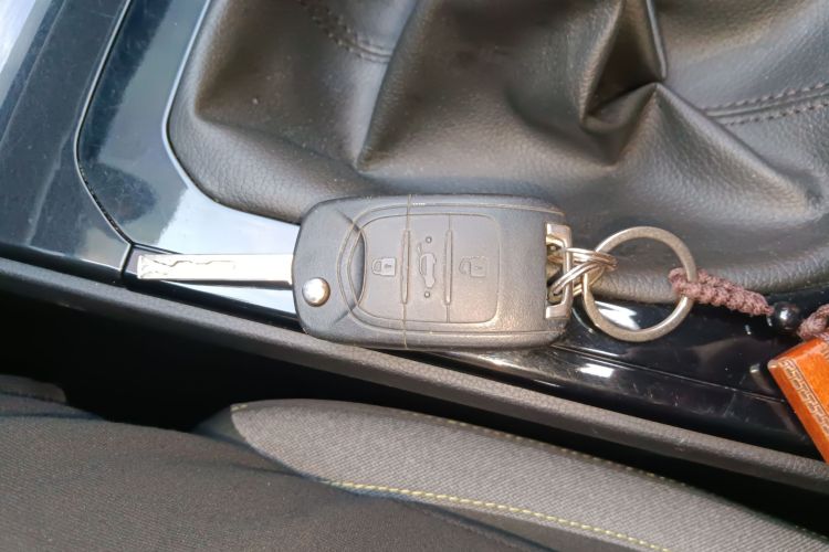 五菱汽车 五菱凯捷 2020款 1.5T 手动精英型中控内饰7001