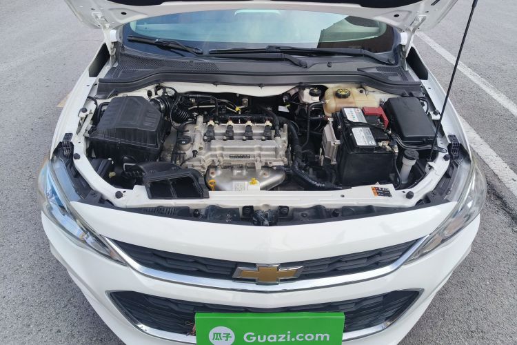 雪佛兰 科沃兹 2019款 320 自动欣享天窗版机舱底盘24