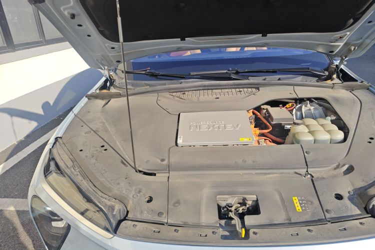 蔚来ES6 2020款 420KM 运动版机舱底盘25