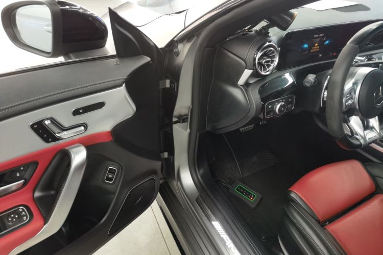 奔驰CLA AMG 2021款 AMG CLA 45 4MATIC+中控内饰20