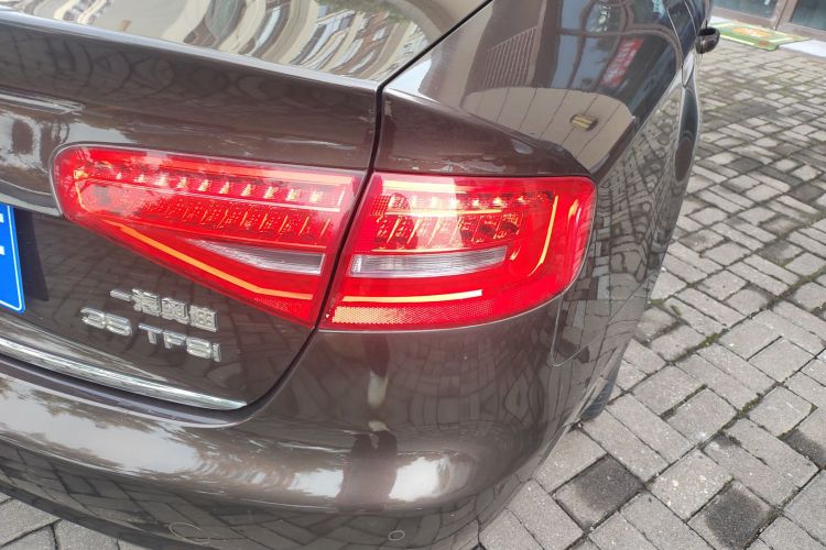 奥迪A4L 2015款 35 TFSI 自动舒适型车身外观6006