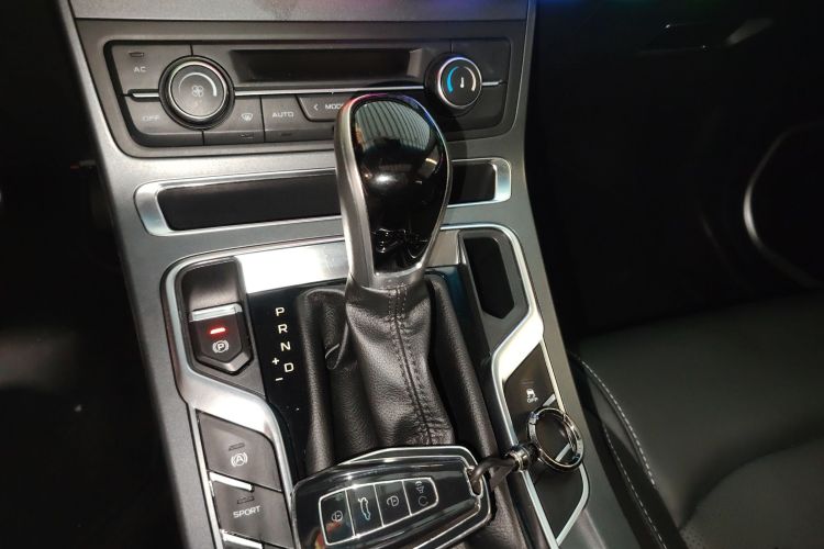 吉利汽车 帝豪 2019款 领军版 1.5L CVT向上互联型 国VI局部细节18