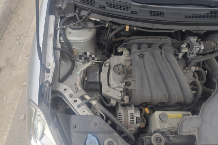 日产 轩逸 2012款 经典 1.6XE 自动舒适版局部细节9006