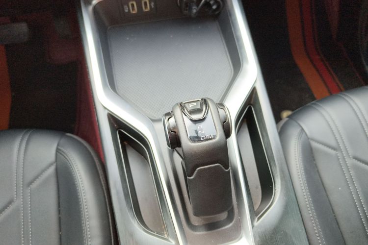 哈弗H5 2023款 2.0T自动四驱领创 柴油中控内饰18