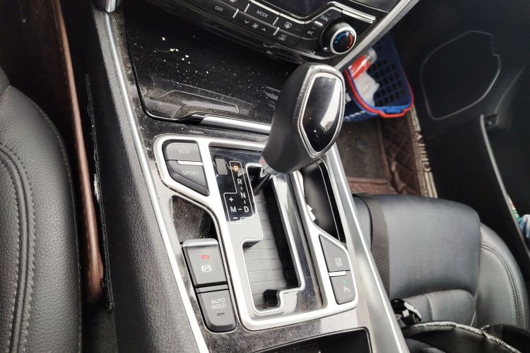 吉利汽车 博瑞 2016款 1.8T 舒适型局部细节18