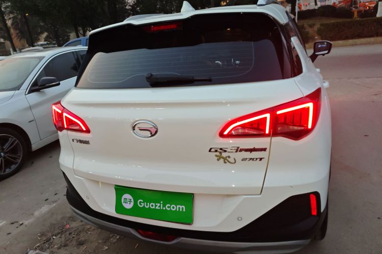 广汽传祺 传祺GS3 2022款 POWER 270T 自动劲享版车身外观6