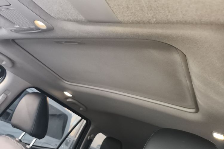 日产 途达 2020款 2.5L XL Upper 4WD 自动四驱豪华版中控内饰22