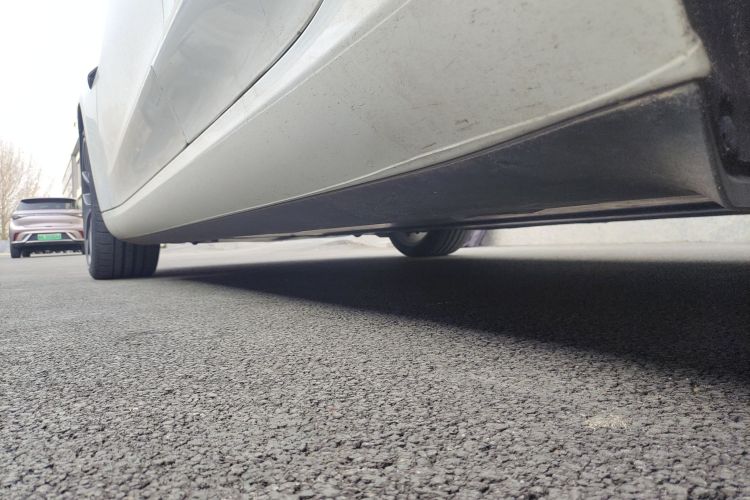 特斯拉 Model 3 2022款 Performance高性能全轮驱动版局部细节9002