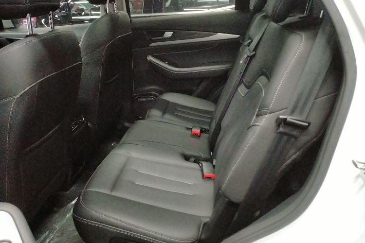 捷途X70S 2023款 1.5T DCT荣耀版 7座中控内饰21