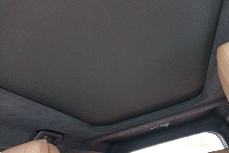 捷途旅行者 2025款 2.0TD 自动 XWD征服+局部细节22