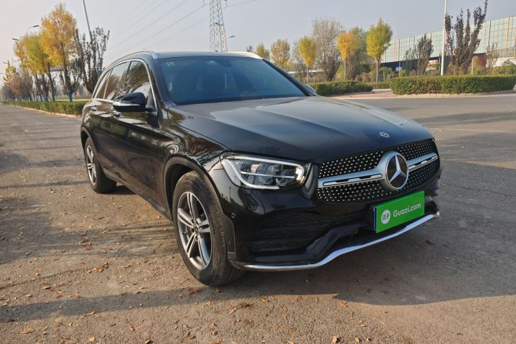 奔驰GLC 2020款 GLC 260 L 4MATIC 豪华型车身外观3