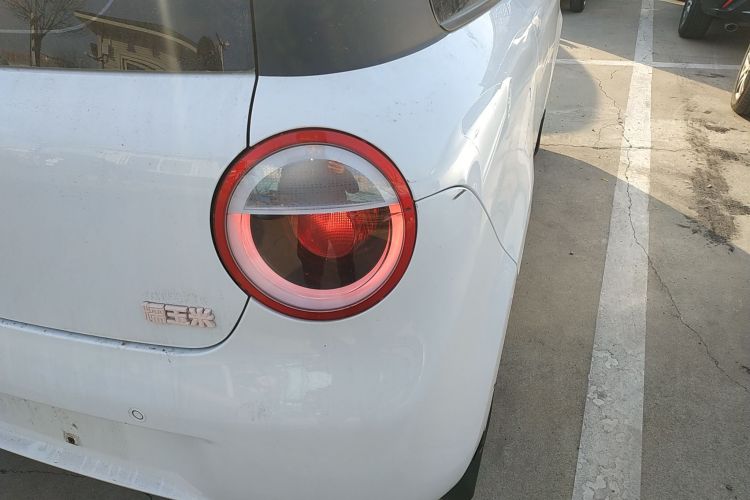 长安启源 长安Lumin 2022款 155km 清甜款车身外观9