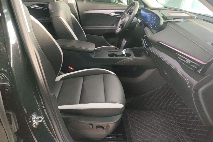 别克 2024款 昂科威S  25T 炫黑风尚版局部细节41