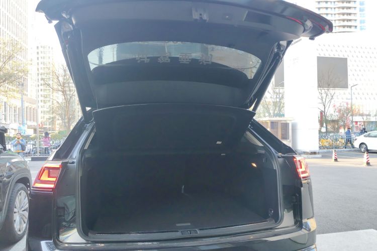 大众 途昂X 2024款 380TSI 四驱龙祥版机舱底盘23