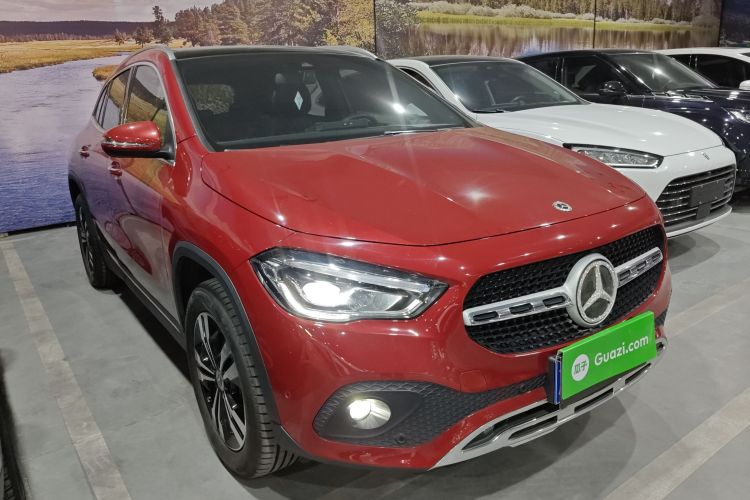 奔驰GLA 2022款 改款 GLA 200车身外观3