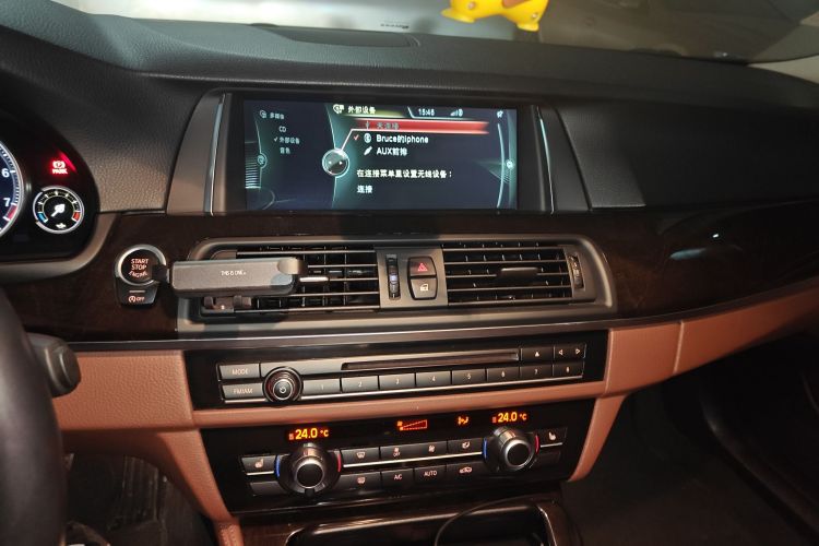 宝马5系 2017款 525Li 领先型中控内饰16