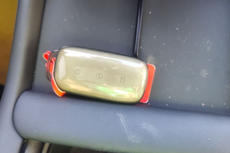 吉利银河 银河L7 2024款 1.5T 115km PLUS  龙腾版中控内饰7001