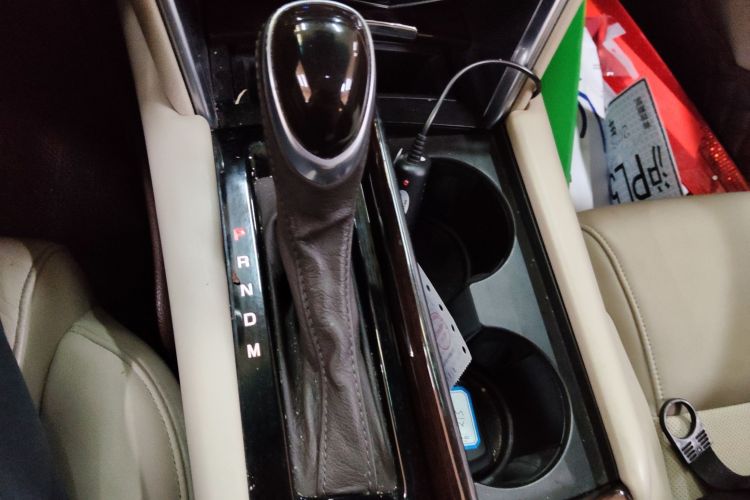 凯迪拉克XTS 2016款 28T 豪华型局部细节18