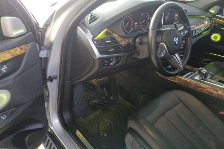 宝马X5（平行进口） 中控内饰7003