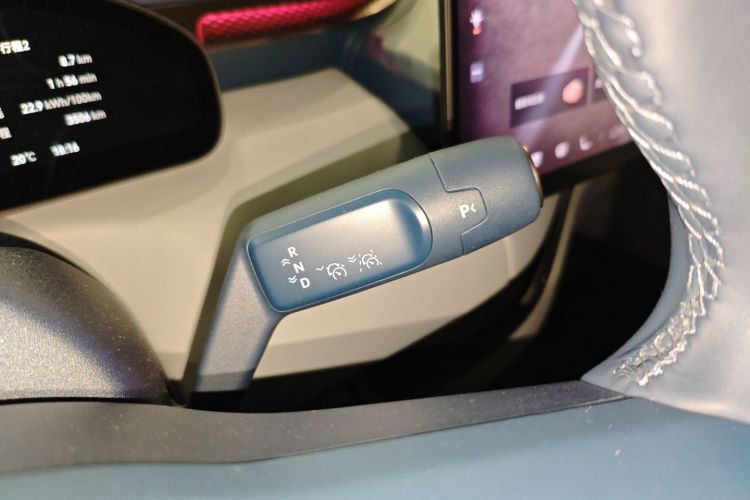 极氪MIX 2025款 智驾版中控内饰18