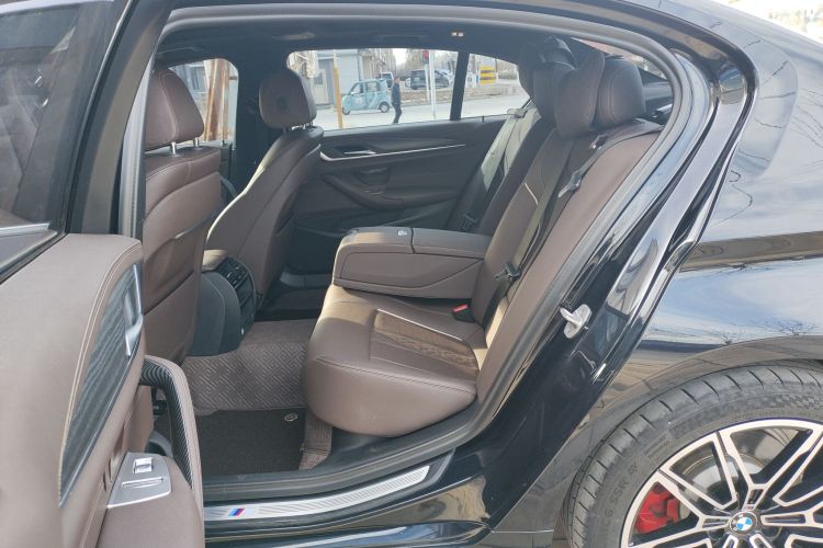 宝马5系新能源 2021款 535Le M运动套装中控内饰21