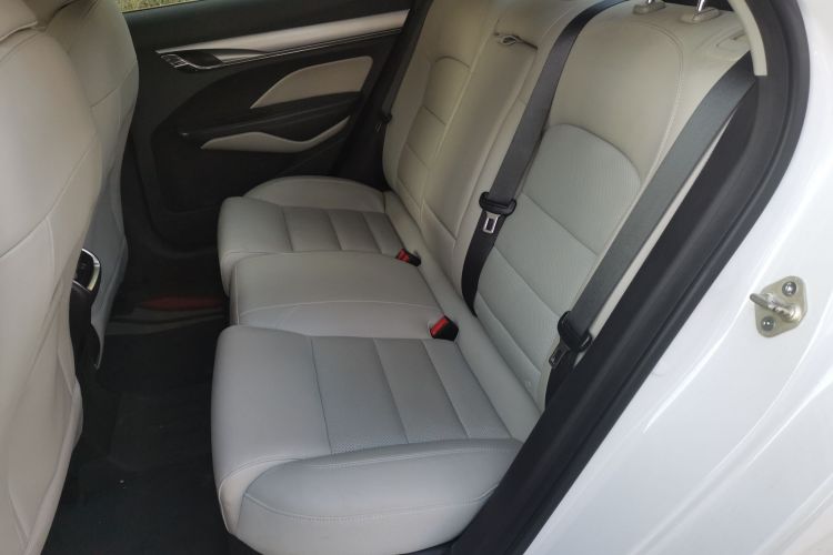 吉利汽车 缤瑞 2018款 14T CVT缤致版中控内饰7004