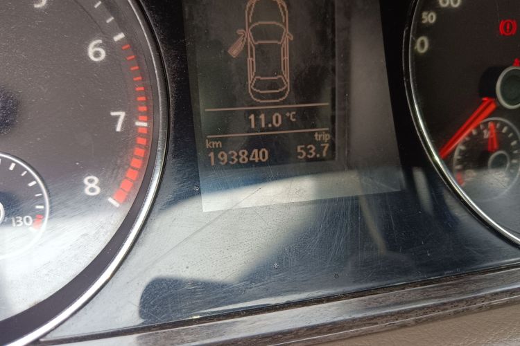 大众 迈腾 2012款 1.8TSI 豪华型中控内饰15