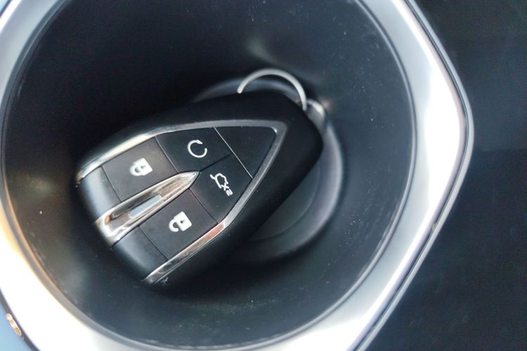 长安 逸动 2024款 PLUS 蓝鲸NE 1.4T GDI DCT高能版中控内饰11