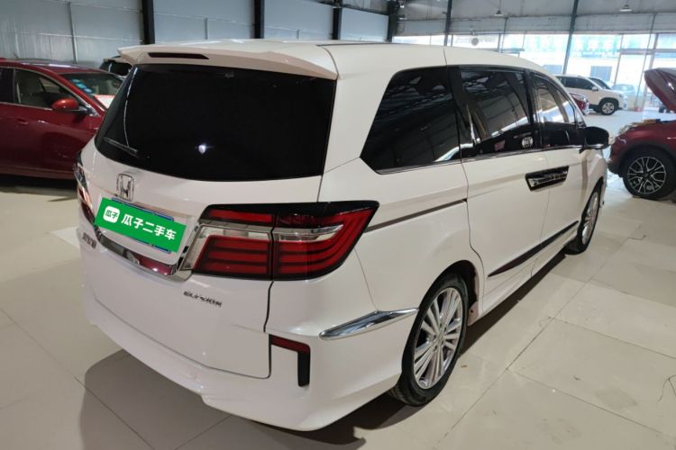 本田 艾力绅 2016款 2.4L 舒适版车身外观6005