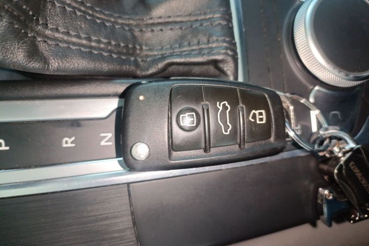 奥迪A3 2017款 Sportback 35 TFSI 时尚型中控内饰7001