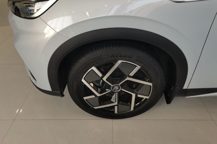 比亚迪 元PLUS 2022款 510KM 旗舰型车身外观6007