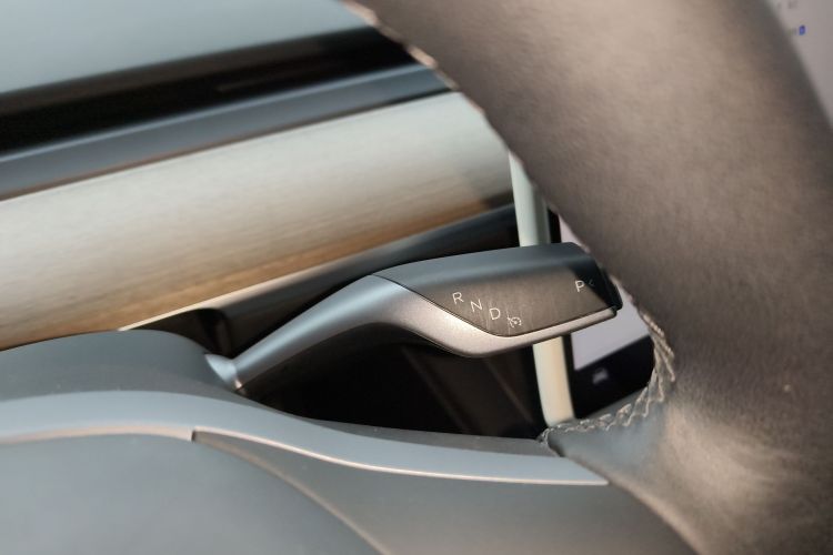 特斯拉 Model Y 2022款 长续航全轮驱动版局部细节18