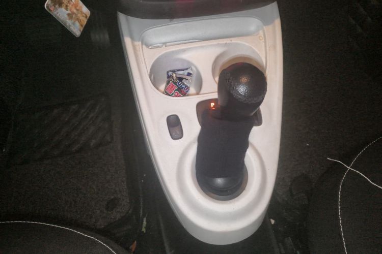 smart fortwo 2015款 1.0L 52千瓦硬顶激情版中控内饰18