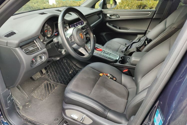 保时捷 2020款 Macan 2.0T中控内饰19