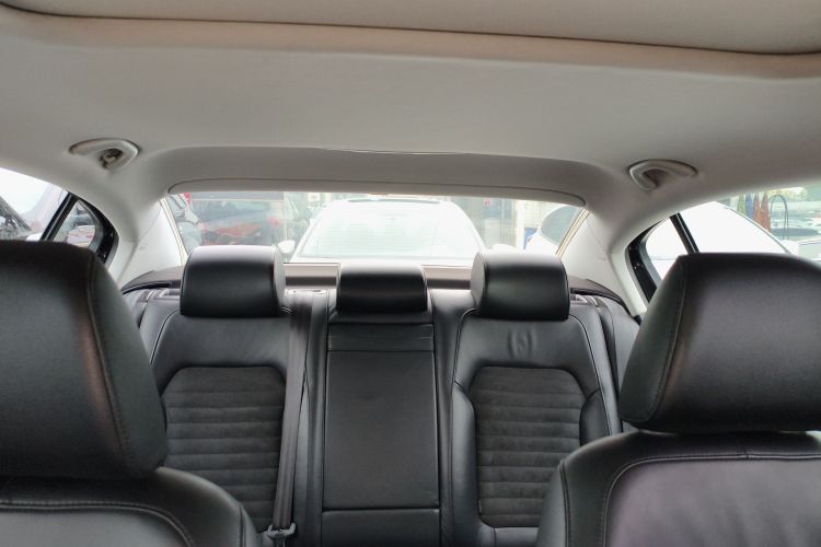 大众 迈腾 2013款 2.0TSI 尊贵型中控内饰22