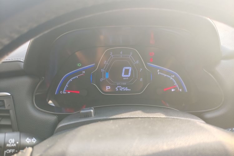 纳智捷 U5 SUV 2017款 1.6L CVT爵士版中控内饰14