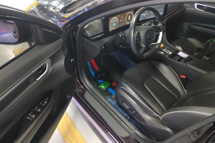 现代 名图 2021款 270TGDi DCT LUX尊贵版中控内饰20