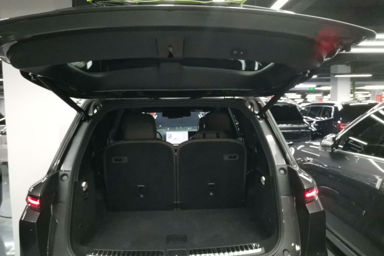 理想汽车 理想L9 2022款 Max机舱底盘23