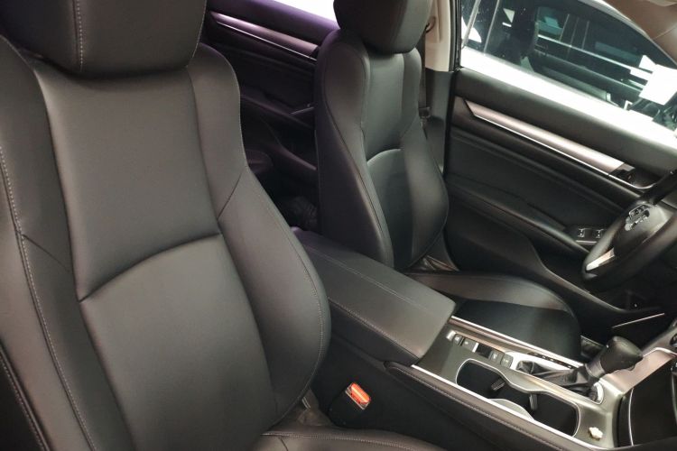 本田 雅阁 2022款 260TURBO 豪华版局部细节41