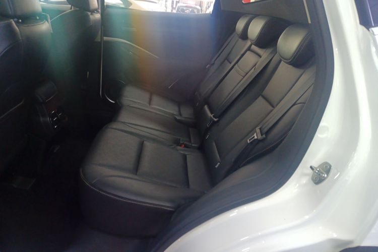 魏牌 VV6 2020款 2.0T 两驱智护+中控内饰21