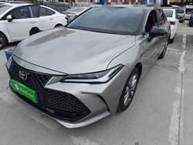 丰田 亚洲龙 2024款 2.0L 进取版