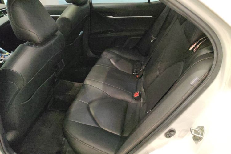 丰田 凯美瑞 2019款 2.5G 豪华版 国VI中控内饰21